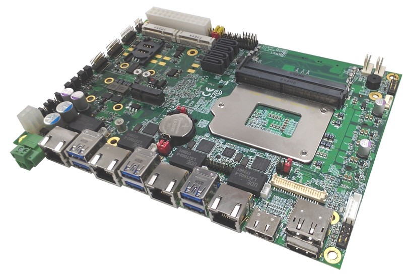 5.25" Intel®6th / 7th Core™ and Xeon® embedded board 